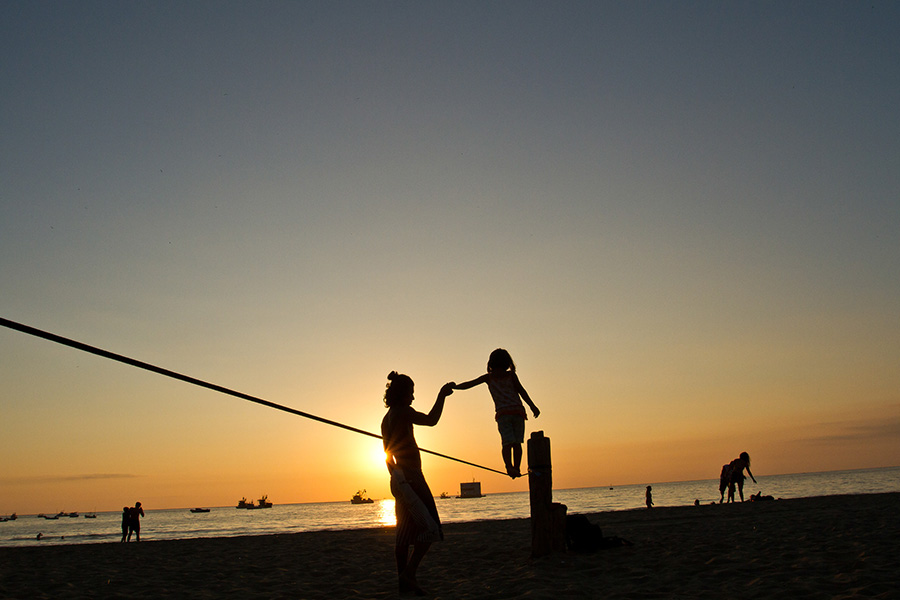 Champions Academy - Slackline Champions Academy - Slackline
